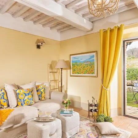 Farm stay Podere Val D'orcia - Tuscany Equestrian Sarteano