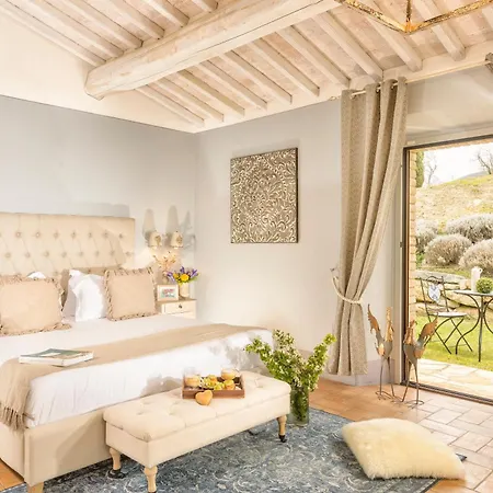 Podere Val D'orcia - Tuscany Equestrian Farm stay