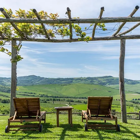 Alloggio per agriturismo Podere Val D'orcia - Tuscany Equestrian Sarteano